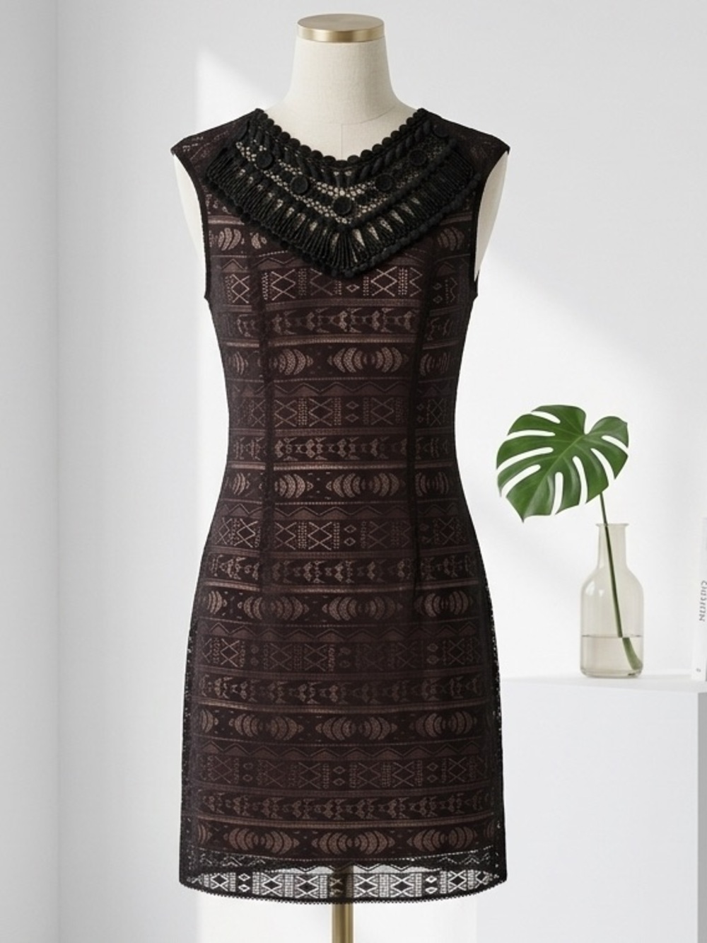 Nanette Lepore| Black Sleeveless Lace Shift Dress w/Copper Taffeta Lining Sz 10